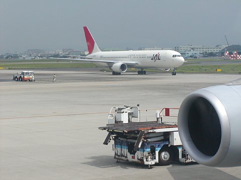 p9052005.jpg
